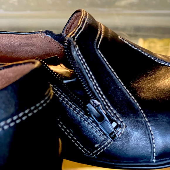 Women  Natural Soul by Naturalizer Fleet Zip loafer in black leather - Picture 5 of 8